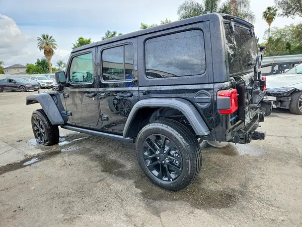 1C4RJXN68RW294929 2024 JEEP WRANGLER - Image 2