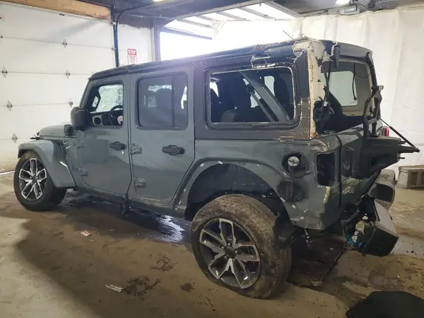 1C4RJXN69RW148376 2024 JEEP WRANGLER - Image 2