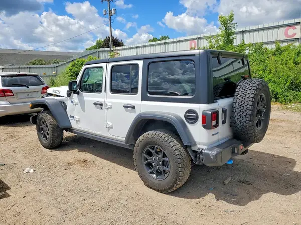 1C4RJXN69RW201934 2024 JEEP WRANGLER - Image 2