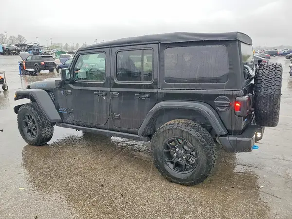 1C4RJXN69RW202033 2024 JEEP WRANGLER - Image 2