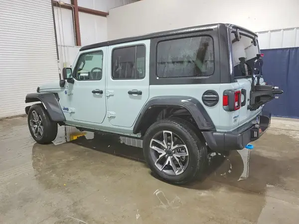 1C4RJXN69RW316551 2024 JEEP WRANGLER - Image 2