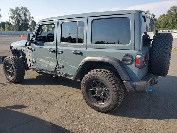 1C4RJXN69RW344365 2024 JEEP WRANGLER - Image 2