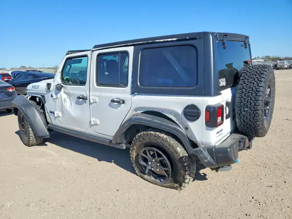 1C4RJXN6XRW185906 2024 JEEP WRANGLER - Image 2