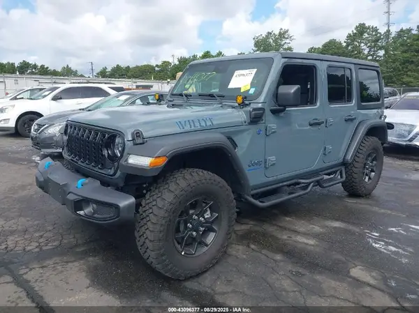1C4RJXN6XRW221013 2024 JEEP WRANGLER - Image 2