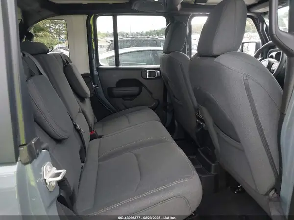 1C4RJXN6XRW221013 2024 JEEP WRANGLER - Image 8