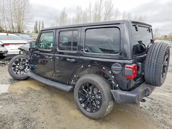 1C4RJXP60SW579417 2025 JEEP WRANGLER - Image 2