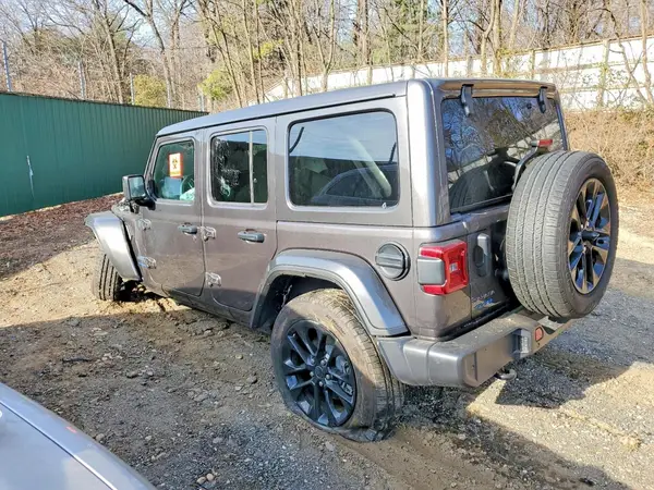 1C4RJXP60SW585248 2025 JEEP WRANGLER - Image 2