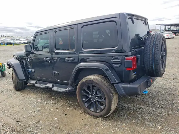 1C4RJXP61RW252082 2024 JEEP WRANGLER - Image 2