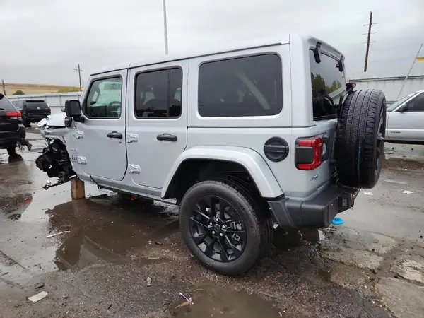 1C4RJXP62RW146188 2024 JEEP WRANGLER - Image 2