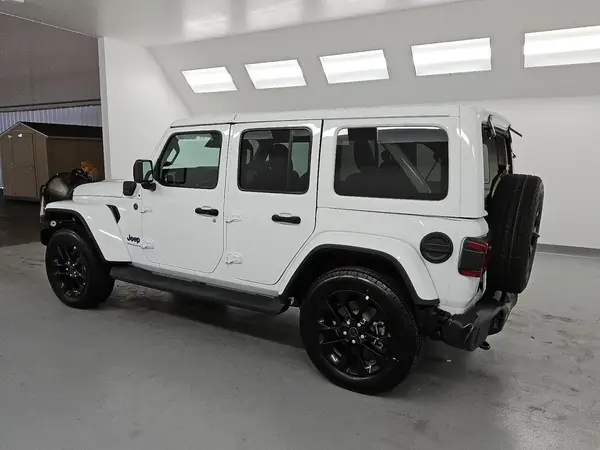 1C4RJXP63SW602317 2025 JEEP WRANGLER - Image 2