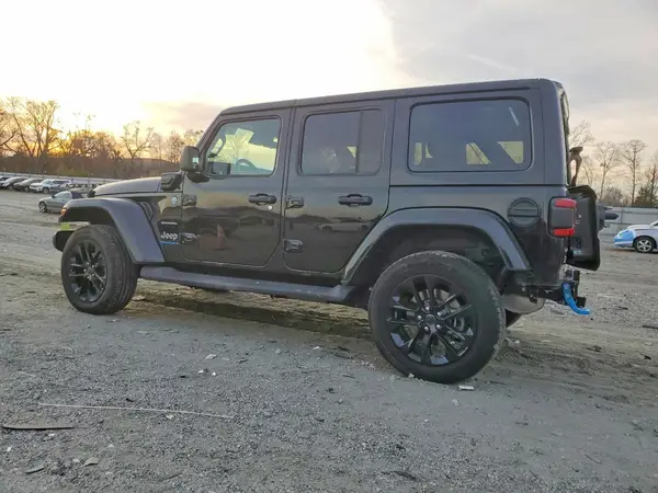 1C4RJXP64RW210005 2024 JEEP WRANGLER - Image 2