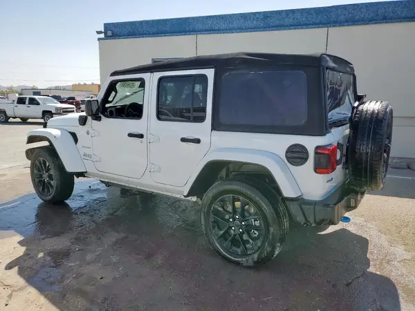 1C4RJXP64RW274769 2024 JEEP WRANGLER - Image 2