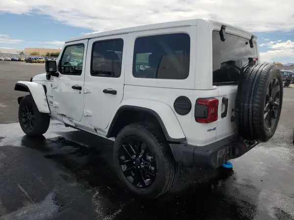 1C4RJXP64RW293242 2024 JEEP WRANGLER - Image 2