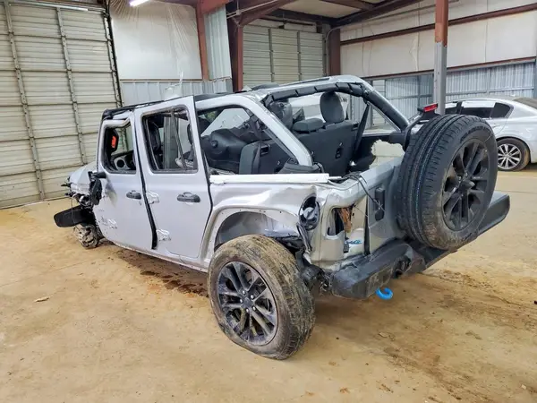 1C4RJXP66RW293002 2024 JEEP WRANGLER - Image 2