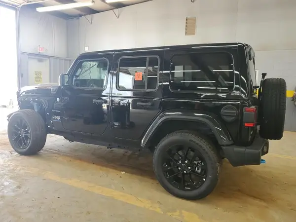 1C4RJXP67RW292134 2024 JEEP WRANGLER - Image 2