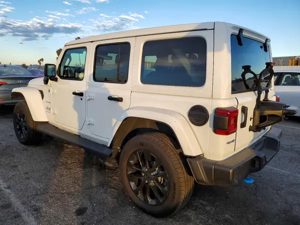 1C4RJXP68RW191300 2024 JEEP WRANGLER - Image 2
