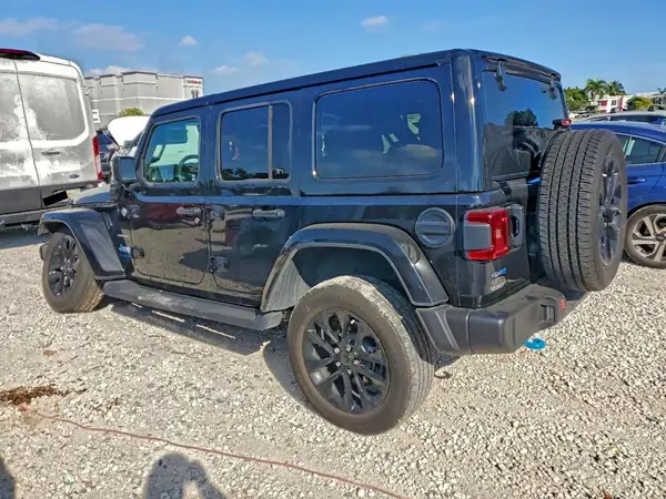 1C4RJXP68RW230354 2024 JEEP WRANGLER - Image 2