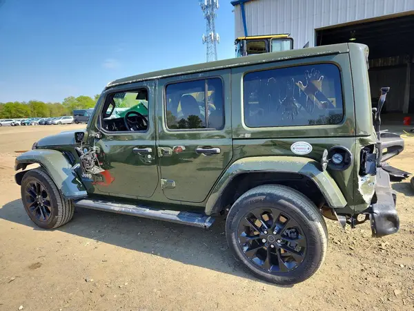 1C4RJXP69RW141716 2024 JEEP WRANGLER - Image 2