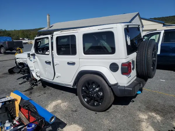 1C4RJXP69RW276890 2024 JEEP WRANGLER - Image 2