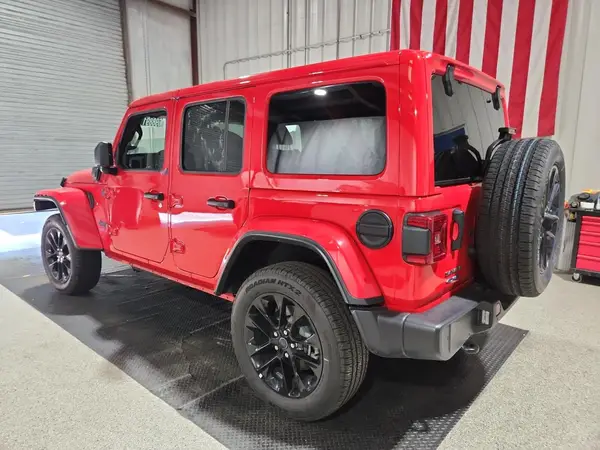 1C4RJXP69SW577777 2025 JEEP WRANGLER - Image 2