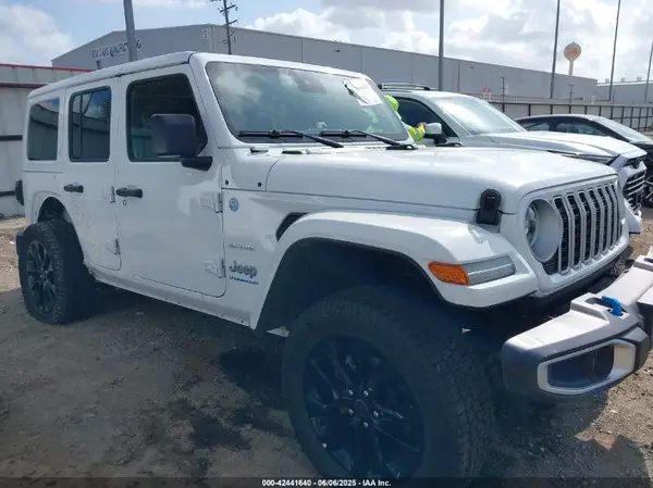 1C4RJXP6XRW249035 2024 JEEP WRANGLER - Image 1