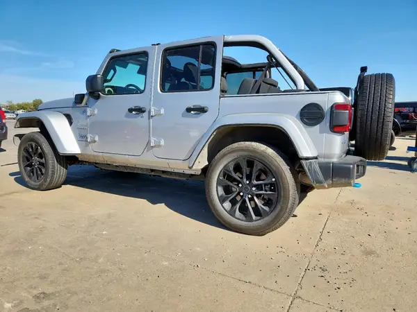1C4RJXP6XRW261931 2024 JEEP WRANGLER - Image 2