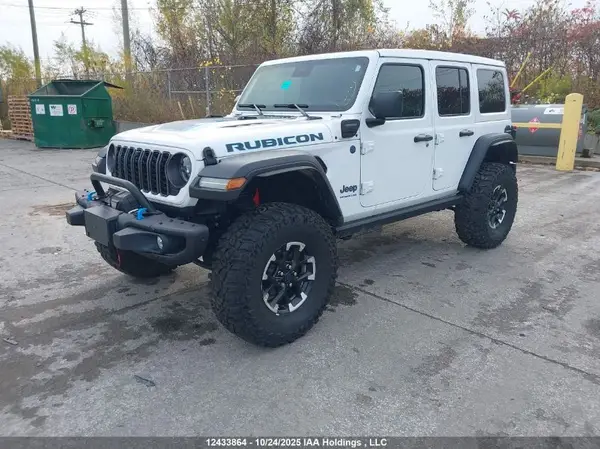 1C4RJXR62RW184002 2024 JEEP WRANGLER - Image 2
