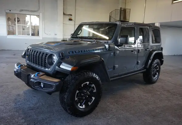 1C4RJXR62RW292085 2024 JEEP WRANGLER - Image 2