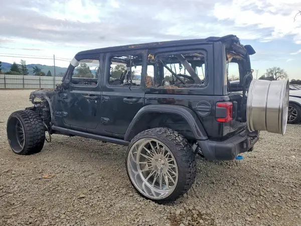1C4RJXR68RW194596 2024 JEEP WRANGLER - Image 2
