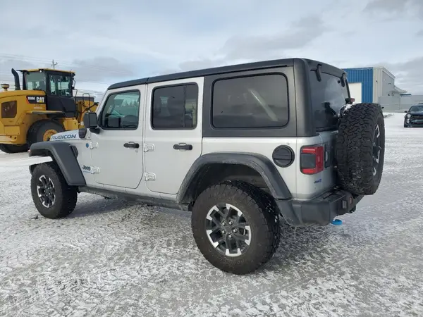 1C4RJXR69RW157332 2024 JEEP WRANGLER - Image 2