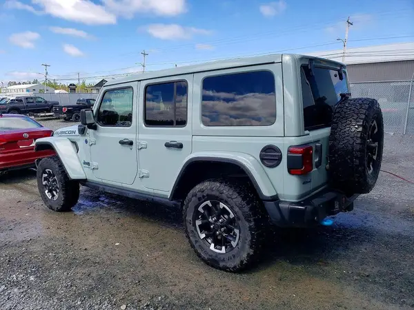 1C4RJXR69RW184417 2024 JEEP WRANGLER - Image 2