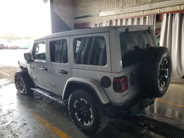 1C4RJXR6XRW167996 2024 JEEP WRANGLER - Image 2