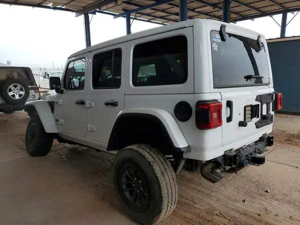 1C4RJXSJ0RW328760 2024 JEEP WRANGLER - Image 2