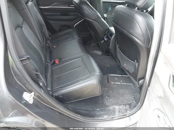 1C4RJYB60PC582226 2023 JEEP GRAND CHEROKEE - Image 8