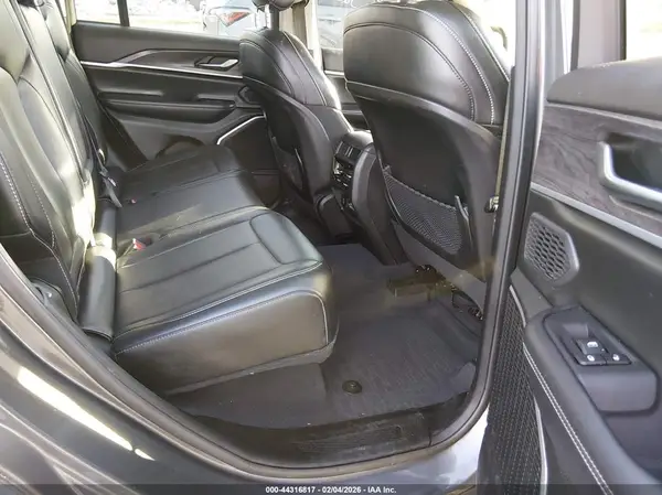 1C4RJYB60PC633370 2023 JEEP GRAND CHEROKEE - Image 8