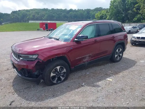 1C4RJYB60PC649357 2023 JEEP GRAND CHEROKEE - Image 2