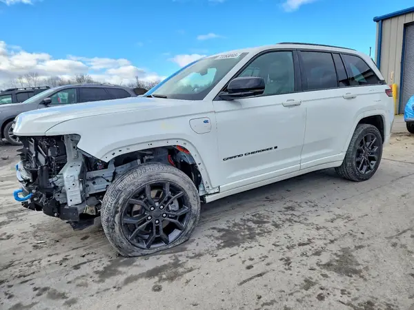 1C4RJYB60R8546932 2024 JEEP GRAND CHEROKEE - Image 1