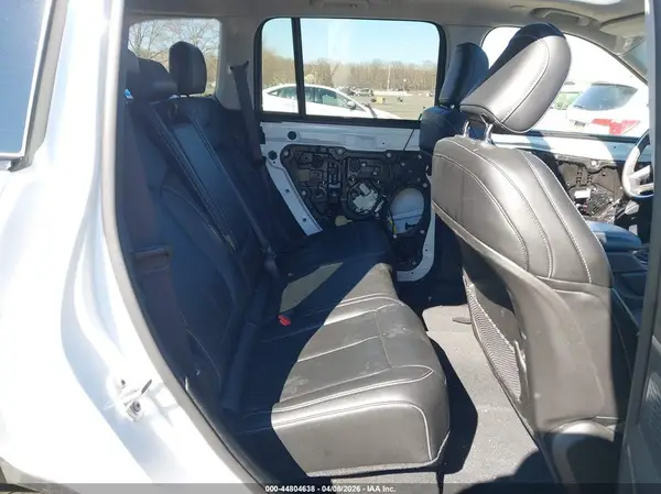 1C4RJYB61P8794975 2023 JEEP GRAND CHEROKEE - Image 8