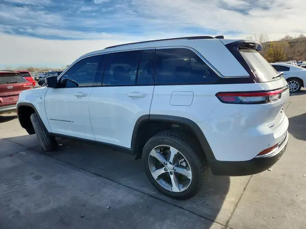 1C4RJYB61PC596104 2023 JEEP GRAND CHEROKEE - Image 2