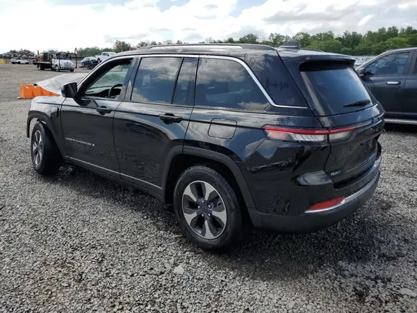 1C4RJYB61PC650212 2023 JEEP GRAND CHEROKEE - Image 2