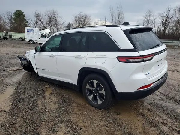 1C4RJYB61PC664255 2023 JEEP GRAND CHEROKEE - Image 2