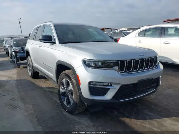 1C4RJYB61R8517052 2024 JEEP GRAND CHEROKEE - Image 1