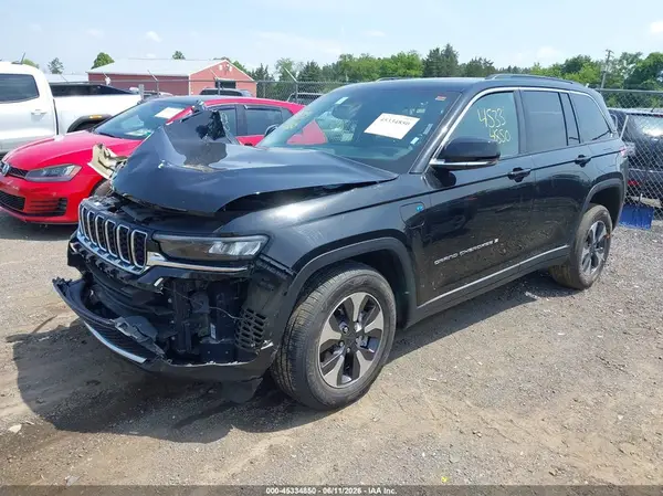 1C4RJYB61RC115416 2024 JEEP GRAND CHEROKEE - Image 2