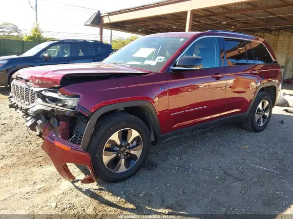 1C4RJYB61RC680944 2024 JEEP GRAND CHEROKEE - Image 2