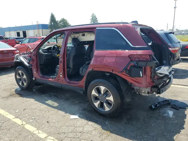 1C4RJYB61S8664199 2025 JEEP GRAND CHEROKEE - Image 2