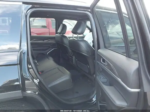 1C4RJYB61S8697901 2025 JEEP GRAND CHEROKEE - Image 8