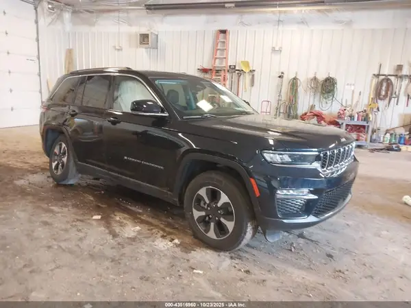 1C4RJYB62P8774427 2023 JEEP GRAND CHEROKEE - Image 1