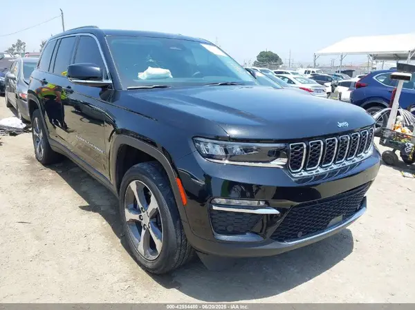 1C4RJYB62P8788506 2023 JEEP GRAND CHEROKEE - Image 1