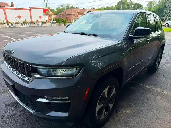 1C4RJYB62PC665057 2023 JEEP GRAND CHEROKEE - Image 1