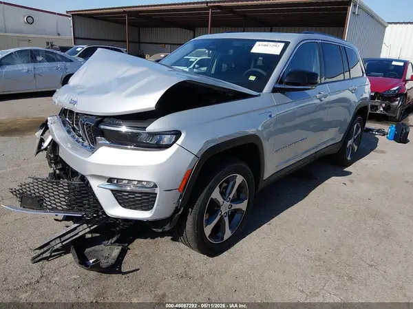 1C4RJYB62PC670811 2023 JEEP GRAND CHEROKEE - Image 2